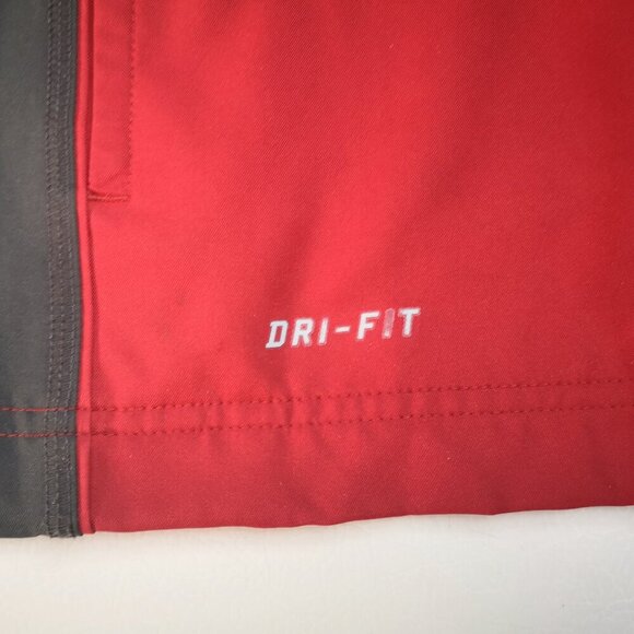 Nike Dri-Fit Men's Size Medium Full Zip Lightweight Red & Grey Jacket - Picture 5 of 11